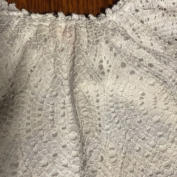 LILLY PULITZER off shoulder scolloped lace top / blouse / shell WHITE size Med - Picture 13 of 13